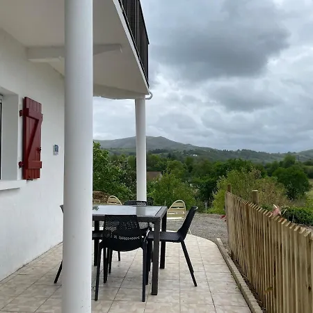 With Mountain View Apartment Espelette